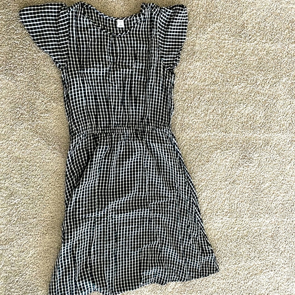 Black and white dress